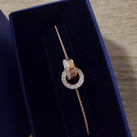 Swarovski rose gold tone crystal bracelet - Picture 3 of 3